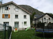 City / village house Auzat