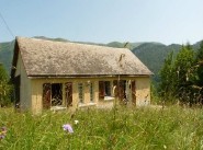 City / village house Campan