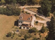 City / village house Duravel