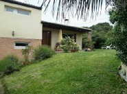 City / village house L Union
