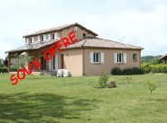 City / village house Reynies