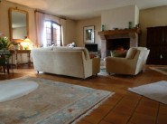 City / village house Saint Jean