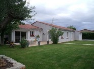 City / village house Seilh
