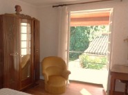 City / village house Venerque