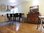 Purchase sale four-room apartment Montberon