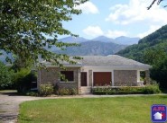 Purchase sale house Aston