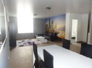 Purchase sale three-room apartment 
