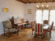 Purchase sale villa Leguevin