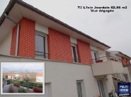 Three-room apartment L Isle Jourdain